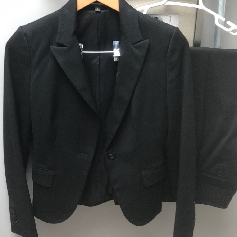 Stretchy black pantsuit